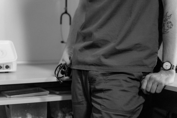 Plongée dans l'univers de la césarienne : récits authentiques de mamans